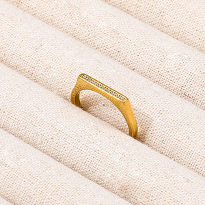Diamond bar